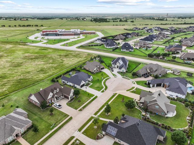 1605 Covered Bridge Court, Gunter, TX 75058