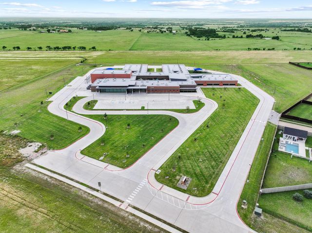 1605 Covered Bridge Court, Gunter, TX 75058