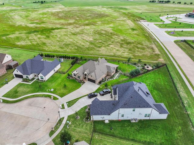 1605 Covered Bridge Court, Gunter, TX 75058