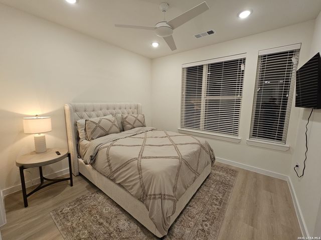 719 E Locust St Unit 3111, San Antonio, TX 78212