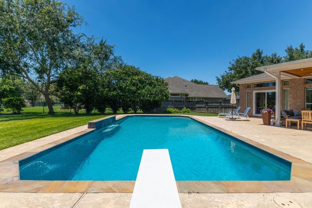 4423 Weston Drive, Fulshear, TX 77441