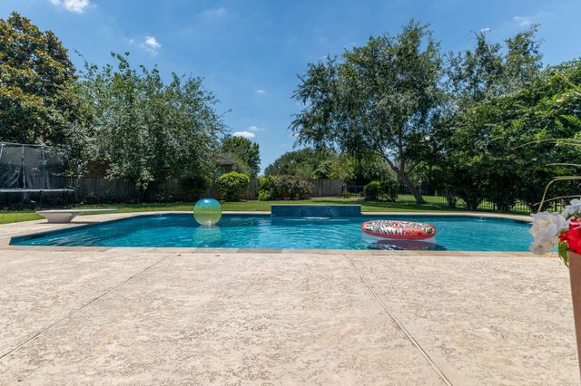 4423 Weston Drive, Fulshear, TX 77441