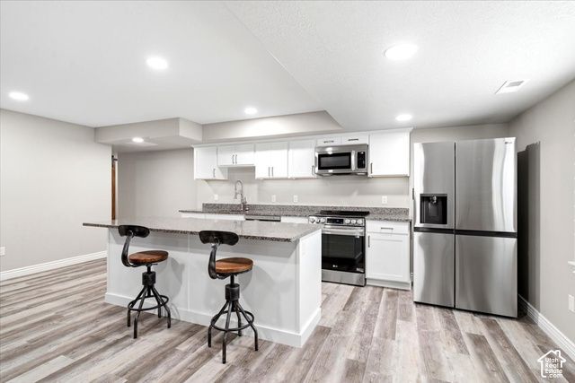 182 N SIERRA WAY, Layton, UT 84041