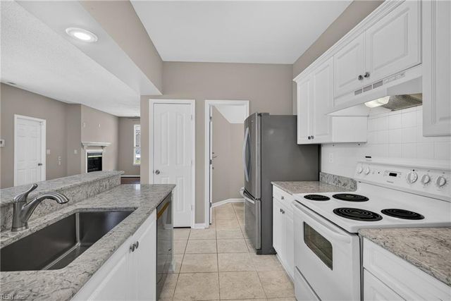 936 Miner DR, Virginia Beach, VA 23462