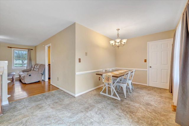 1905 Mount Joy RD, Buchanan, VA 24066