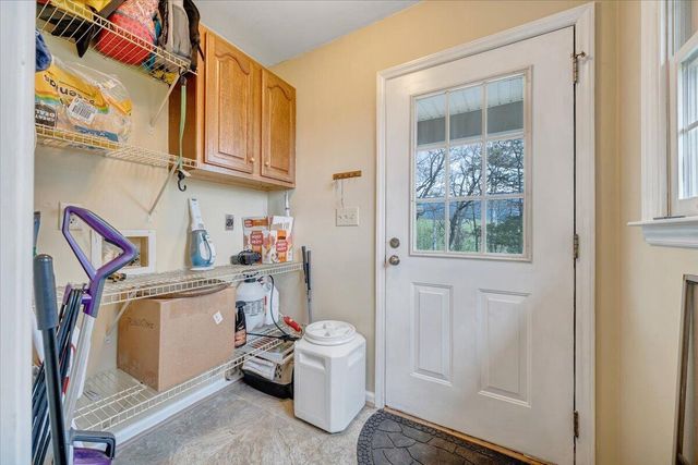 1905 Mount Joy RD, Buchanan, VA 24066