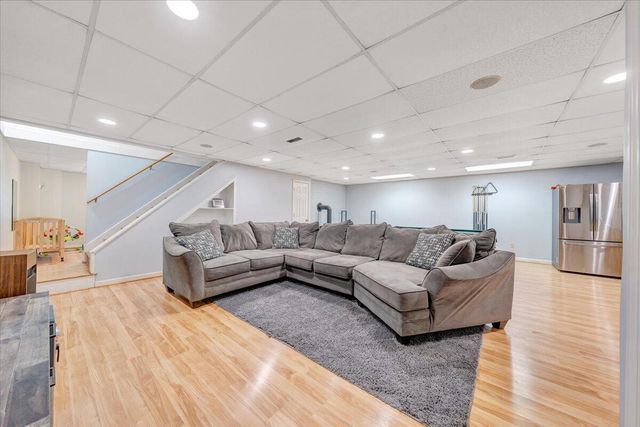 1905 Mount Joy RD, Buchanan, VA 24066