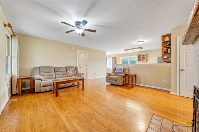 1905 Mount Joy RD, Buchanan, VA 24066