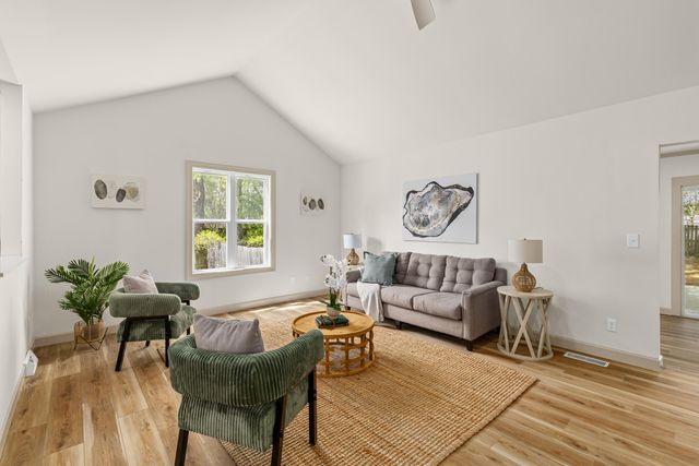 8568 Wagram Lane, North Charleston, SC 29420