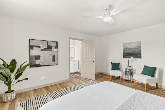 8568 Wagram Lane, North Charleston, SC 29420