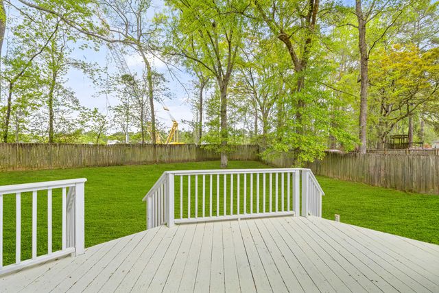 8568 Wagram Lane, North Charleston, SC 29420