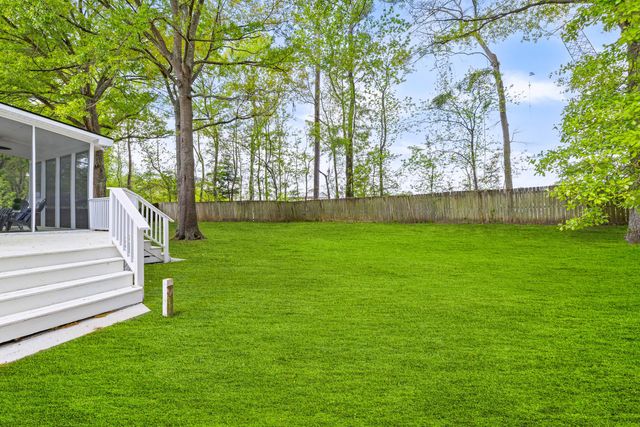 8568 Wagram Lane, North Charleston, SC 29420