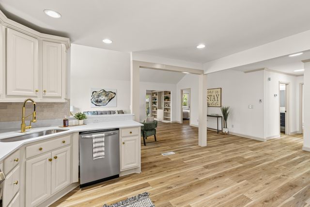 8568 Wagram Lane, North Charleston, SC 29420