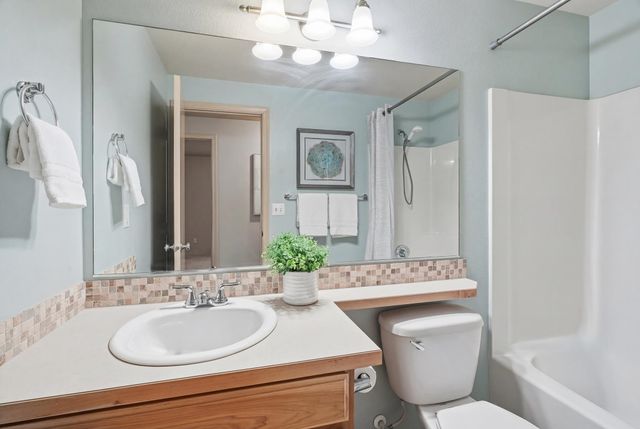 9605 W Spencer Ct, Cheney, WA 99004