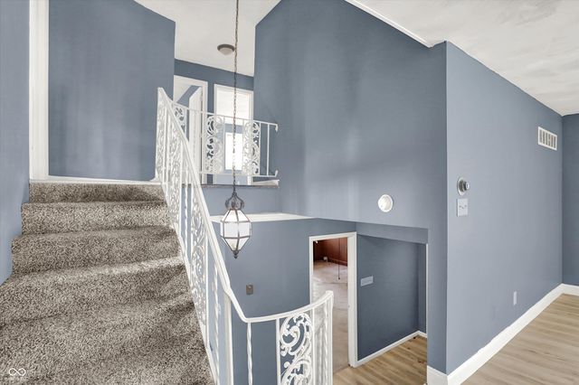 826 Yorkshire Road, Anderson, IN 46012