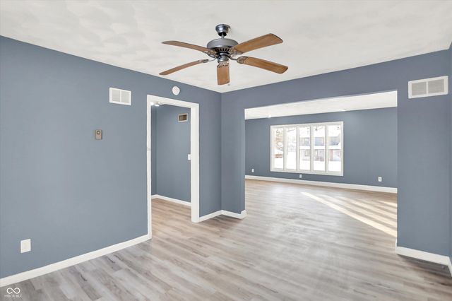 826 Yorkshire Road, Anderson, IN 46012