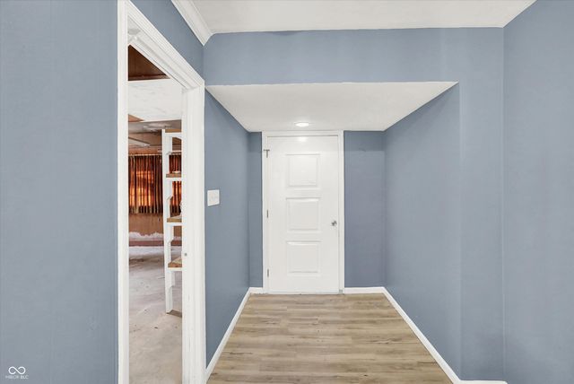 826 Yorkshire Road, Anderson, IN 46012