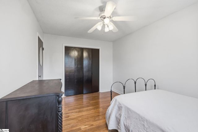 417 Sparrow Hawk Court, Greer, SC 29650