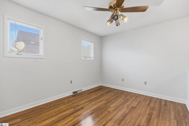 417 Sparrow Hawk Court, Greer, SC 29650