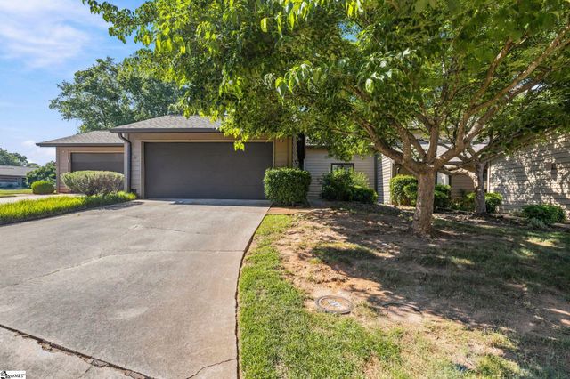 417 Sparrow Hawk Court, Greer, SC 29650
