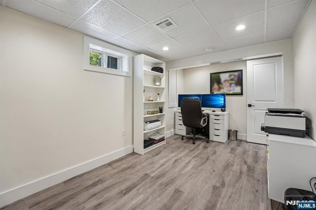 319 James Way, Wyckoff, NJ 07481