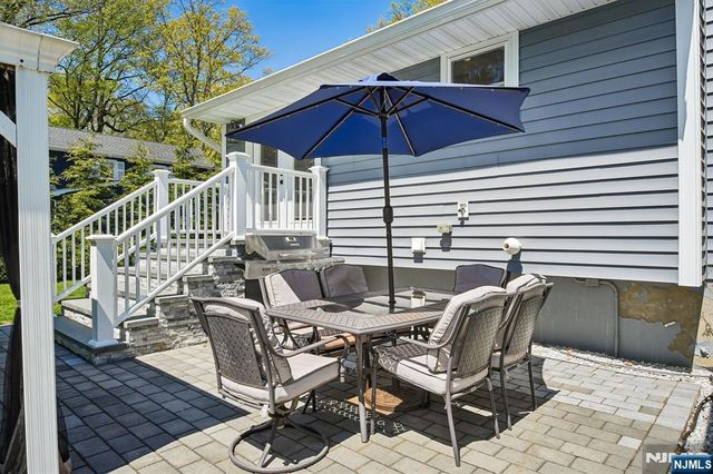 319 James Way, Wyckoff, NJ 07481