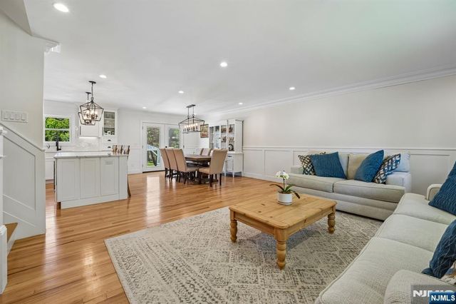319 James Way, Wyckoff, NJ 07481