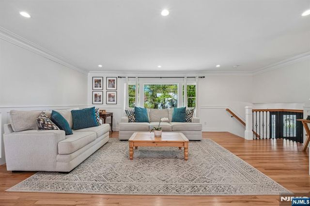 319 James Way, Wyckoff, NJ 07481