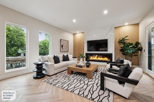 215 Lauella Court, Mountain View, CA 94041