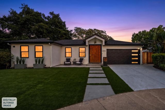 215 Lauella Court, Mountain View, CA 94041