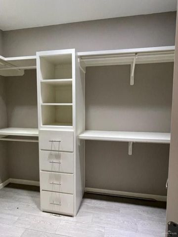 3105 Bobcat Avenue, Edinburg, TX 78542