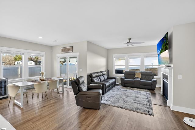 967 Burghley Circle, Greer, SC 29651