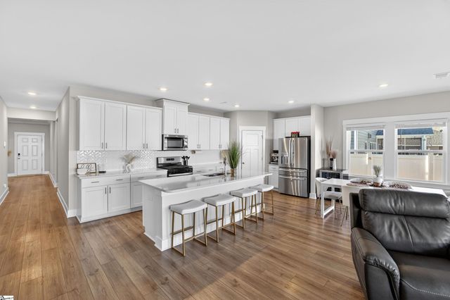 967 Burghley Circle, Greer, SC 29651