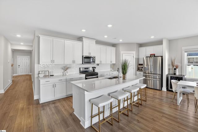 967 Burghley Circle, Greer, SC 29651