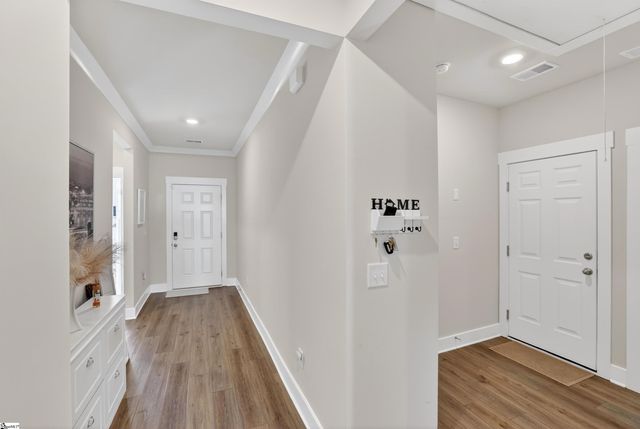 967 Burghley Circle, Greer, SC 29651