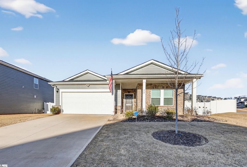 967 Burghley Circle, Greer, SC 29651