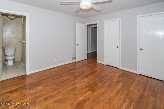 2727 Riedling Dr 8, Louisville, KY 40206