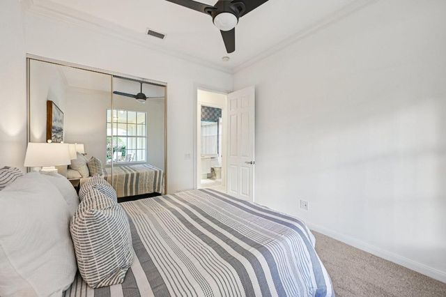 8811 Oldham Way, West Palm Beach, FL 33412