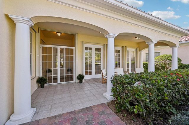 8811 Oldham Way, West Palm Beach, FL 33412