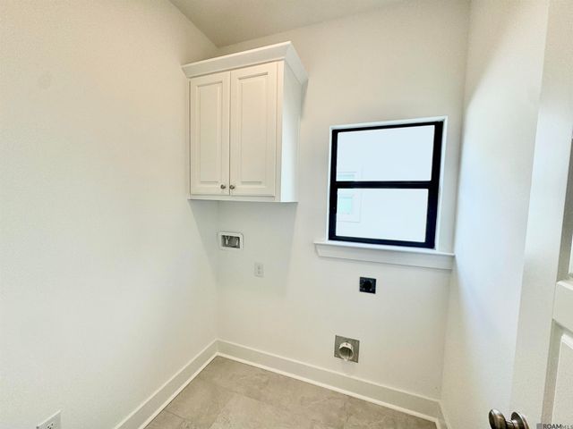 9986 Couret Dr, Baton Rouge, LA 70818