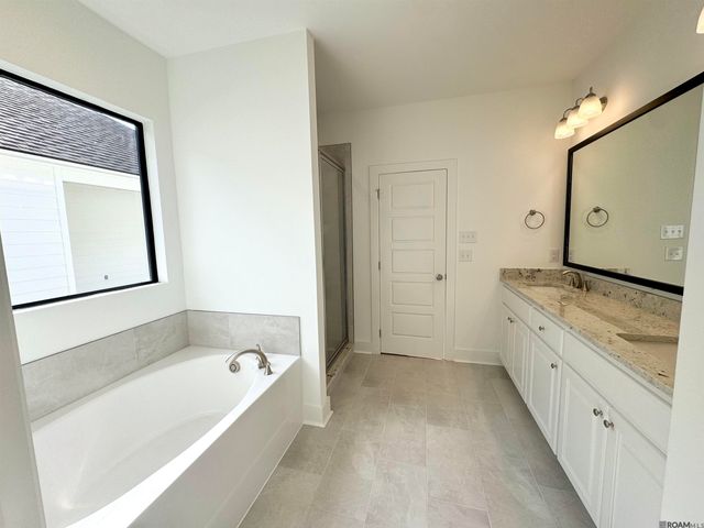 9986 Couret Dr, Baton Rouge, LA 70818