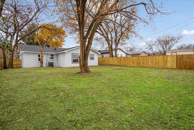 1021 Richard Drive, Garland, TX 75040