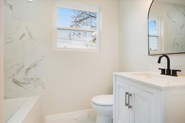 1021 Richard Drive, Garland, TX 75040