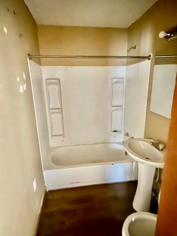 227 Hobson St, Houma, LA 70360