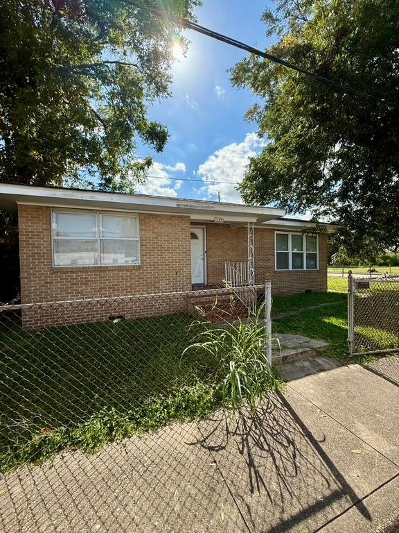 227 Hobson St, Houma, LA 70360