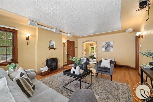 2328 Elm Street, Billings, MT 59101