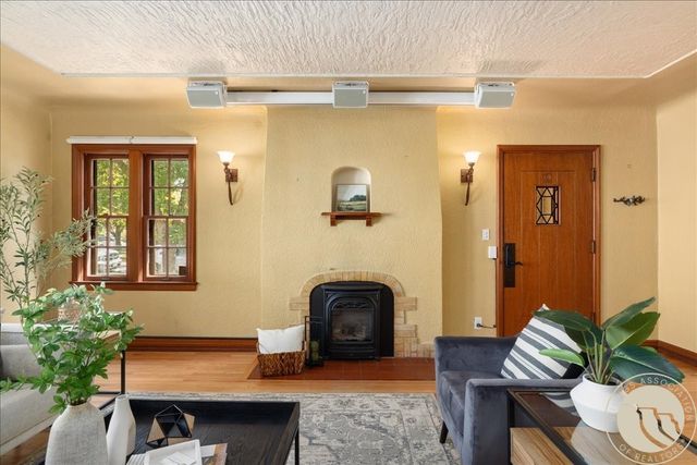 2328 Elm Street, Billings, MT 59101