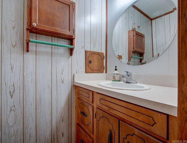 106 Arlington Drive, Hot Springs, AR 71013