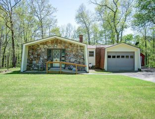 106 Arlington Drive, Hot Springs, AR 71013