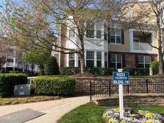 9221 Calabria Drive 121, Raleigh, NC 27617